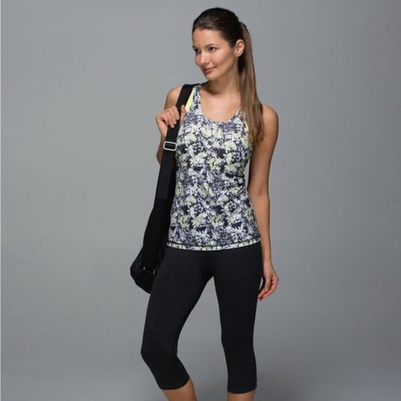 Lululemon Inspiration Tank II Crosscourt Petal Black Clarity Yellow size 4 - Picture 3 of 10